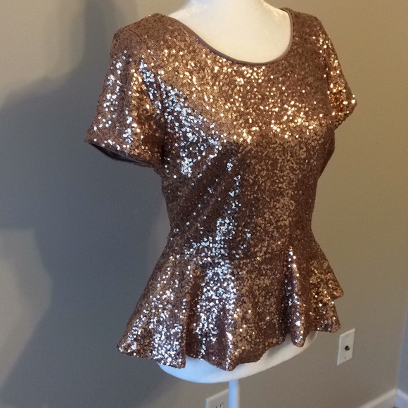 Sequined Top - Picture 2 of 5